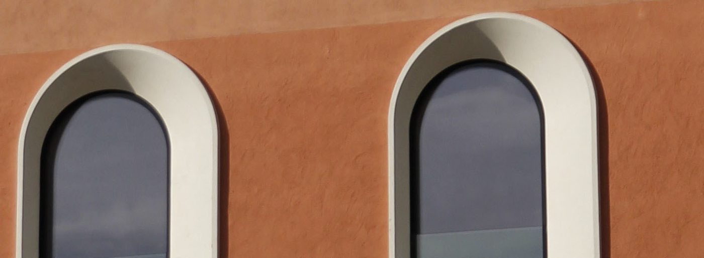 Il dettaglio delle cornici