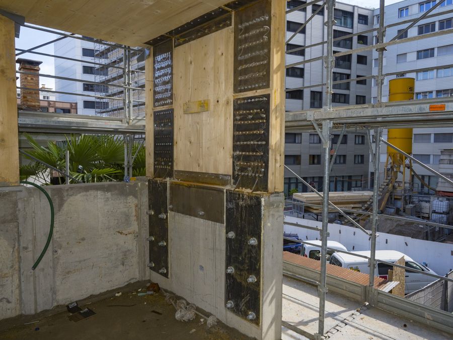 Der Übergang vom Beton zum Holz